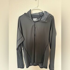 Kuiu Men’s Mountain Fit Quarter Zip Long Sleeve Pullover Size XL